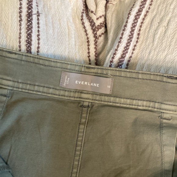 Everlane NWT green flare pants - Picture 3 of 3